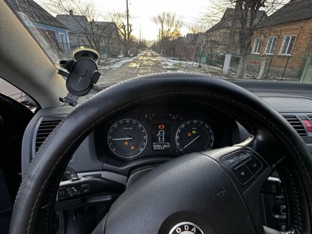 Черный Шкода Октавия, объемом двигателя 1.9 л и пробегом 420 тыс. км за 2787 $, фото 1 на Automoto.ua