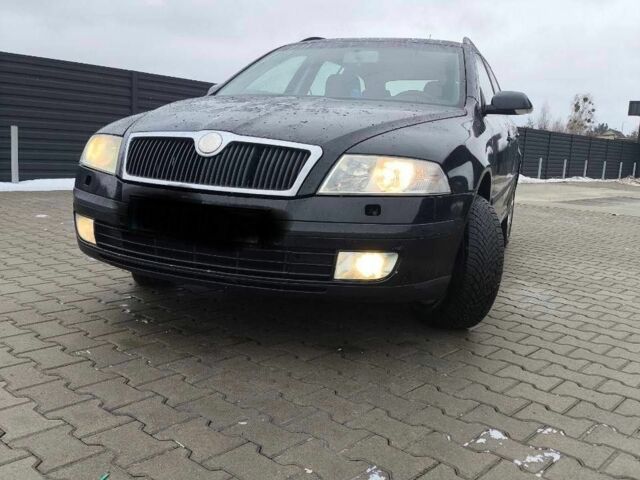 Черный Шкода Октавия, объемом двигателя 2 л и пробегом 470 тыс. км за 3100 $, фото 1 на Automoto.ua