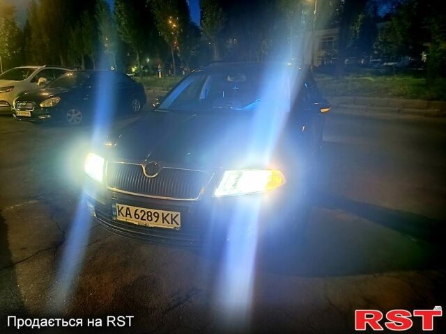 Чорний Шкода Октавія, об'ємом двигуна 1.6 л та пробігом 296 тис. км за 6200 $, фото 1 на Automoto.ua