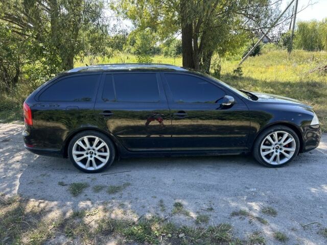 Чорний Шкода Октавія, об'ємом двигуна 2 л та пробігом 282 тис. км за 7998 $, фото 1 на Automoto.ua