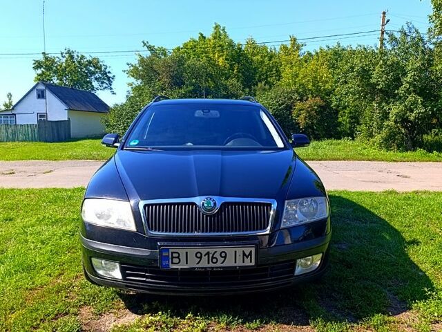 Чорний Шкода Октавія, об'ємом двигуна 1.8 л та пробігом 228 тис. км за 6200 $, фото 1 на Automoto.ua