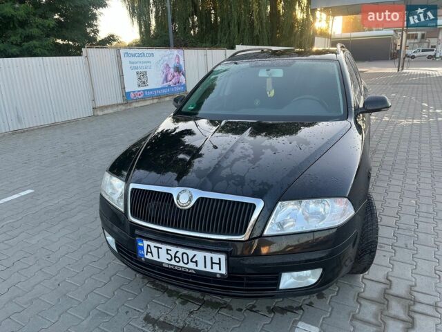 Черный Шкода Октавия, объемом двигателя 1.6 л и пробегом 221 тыс. км за 6400 $, фото 1 на Automoto.ua