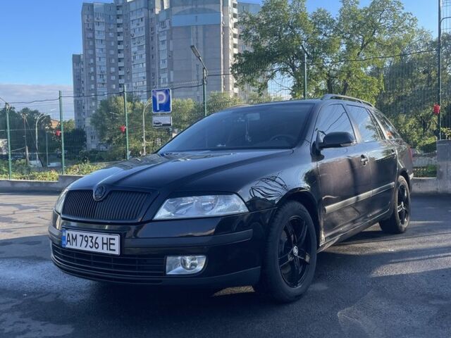 Чорний Шкода Октавія, об'ємом двигуна 2 л та пробігом 240 тис. км за 6000 $, фото 1 на Automoto.ua