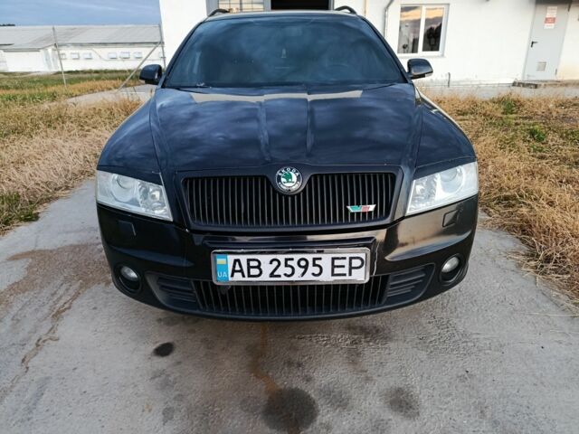 Черный Шкода Октавия, объемом двигателя 2 л и пробегом 300 тыс. км за 5600 $, фото 1 на Automoto.ua