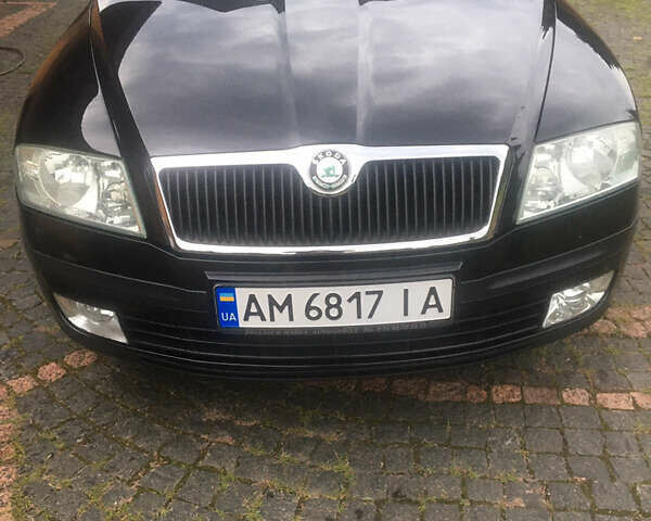 Черный Шкода Октавия, объемом двигателя 1.6 л и пробегом 223 тыс. км за 6300 $, фото 1 на Automoto.ua