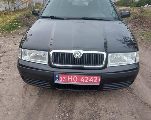 Шкода Октавія 2007 у Харкові на Automoto.ua Чорний Шкода Октавія, об'ємом двигуна 1.6 л та пробігом 260 тис. км за 6200 $, фото 1 на Automoto.ua