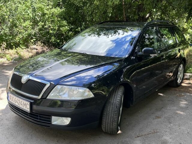 Черный Шкода Октавия, объемом двигателя 2 л и пробегом 278 тыс. км за 5800 $, фото 1 на Automoto.ua