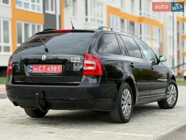 Черный Шкода Октавия, объемом двигателя 1.6 л и пробегом 200 тыс. км за 7199 $, фото 1 на Automoto.ua
