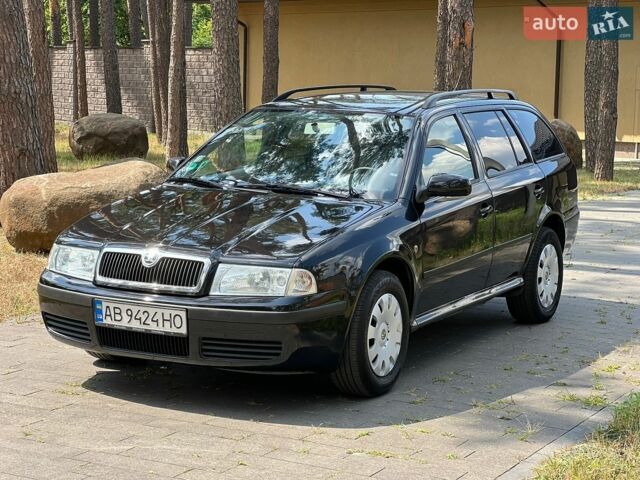 Чорний Шкода Октавія, об'ємом двигуна 1.6 л та пробігом 241 тис. км за 5700 $, фото 1 на Automoto.ua