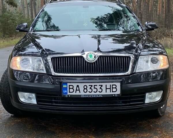 Черный Шкода Октавия, объемом двигателя 1.6 л и пробегом 206 тыс. км за 6000 $, фото 1 на Automoto.ua