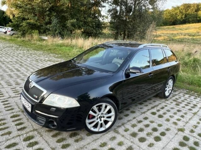 Черный Шкода Октавия, объемом двигателя 1.9 л и пробегом 225 тыс. км за 1900 $, фото 1 на Automoto.ua