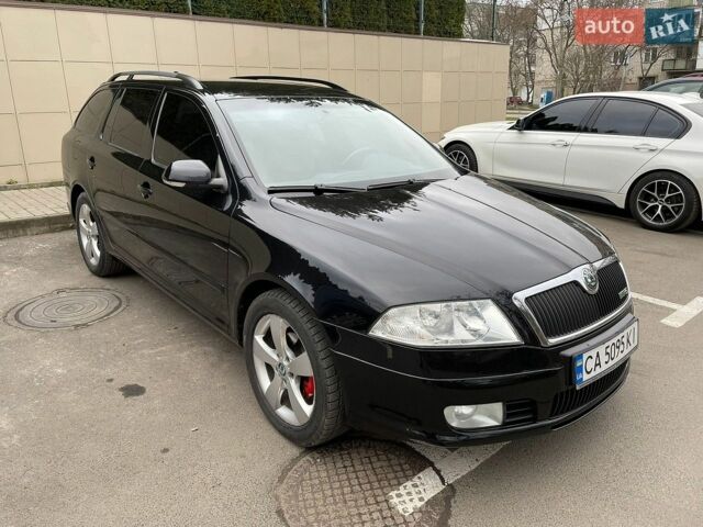 Чорний Шкода Октавія, об'ємом двигуна 2 л та пробігом 294 тис. км за 6950 $, фото 1 на Automoto.ua