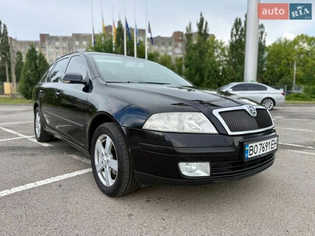 Чорний Шкода Октавія, об'ємом двигуна 1.6 л та пробігом 296 тис. км за 5800 $, фото 1 на Automoto.ua