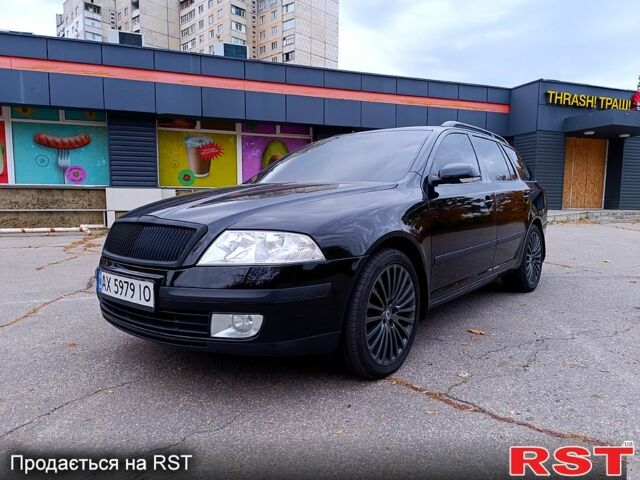 Черный Шкода Октавия, объемом двигателя 1.8 л и пробегом 220 тыс. км за 6200 $, фото 1 на Automoto.ua