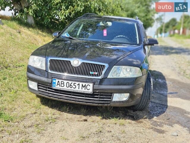 Черный Шкода Октавия, объемом двигателя 1.6 л и пробегом 197 тыс. км за 6600 $, фото 1 на Automoto.ua