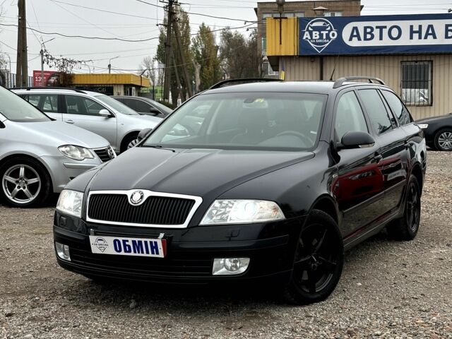Чорний Шкода Октавія, об'ємом двигуна 1.8 л та пробігом 194 тис. км за 7200 $, фото 1 на Automoto.ua