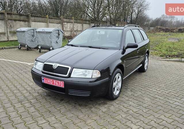 Чорний Шкода Октавія, об'ємом двигуна 1.6 л та пробігом 197 тис. км за 5900 $, фото 1 на Automoto.ua