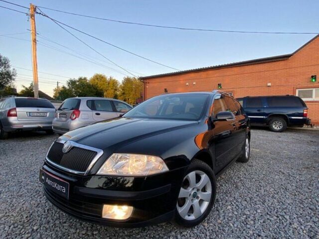Чорний Шкода Октавія, об'ємом двигуна 1.8 л та пробігом 203 тис. км за 7500 $, фото 1 на Automoto.ua