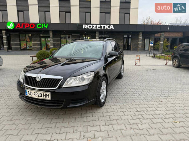 Черный Шкода Октавия, объемом двигателя 1.9 л и пробегом 253 тыс. км за 6500 $, фото 1 на Automoto.ua