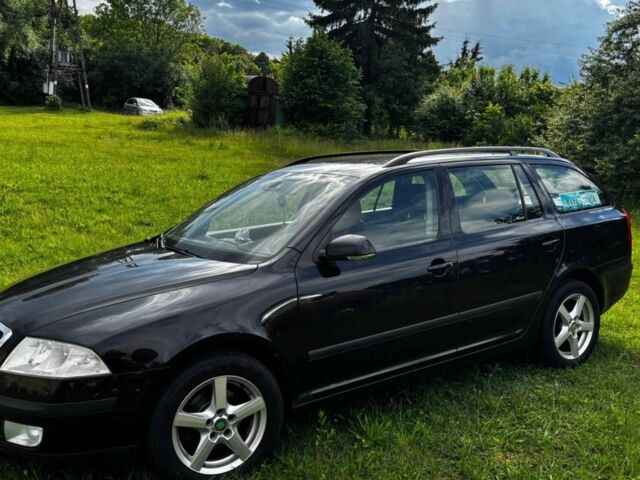 Черный Шкода Октавия, объемом двигателя 0 л и пробегом 370 тыс. км за 1950 $, фото 1 на Automoto.ua