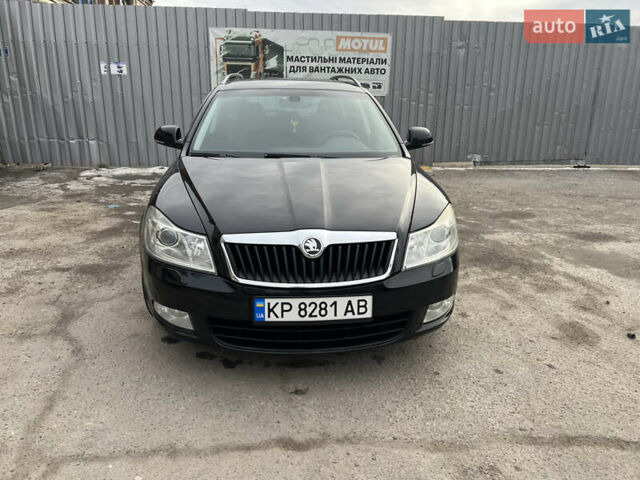 Черный Шкода Октавия, объемом двигателя 1.8 л и пробегом 241 тыс. км за 7499 $, фото 1 на Automoto.ua