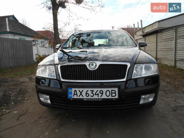 Черный Шкода Октавия, объемом двигателя 1.6 л и пробегом 233 тыс. км за 7400 $, фото 1 на Automoto.ua