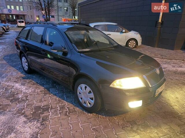 Черный Шкода Октавия, объемом двигателя 1.97 л и пробегом 310 тыс. км за 5999 $, фото 1 на Automoto.ua