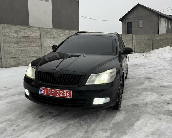 Чорний Шкода Октавія, об'ємом двигуна 1.4 л та пробігом 219 тис. км за 7000 $, фото 1 на Automoto.ua