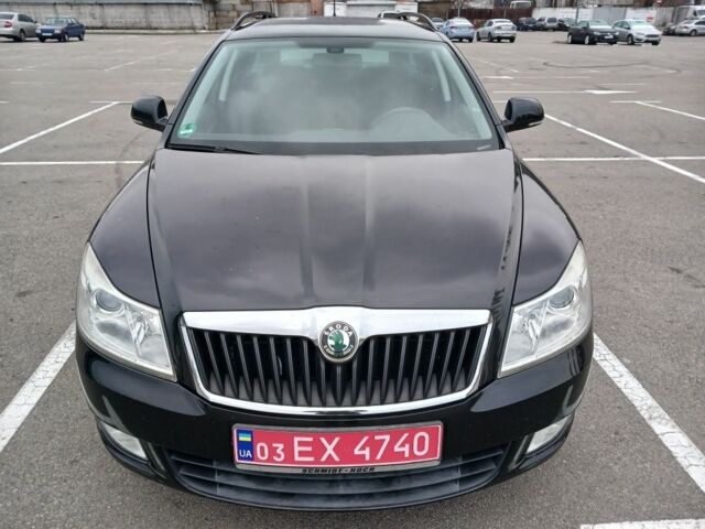 Чорний Шкода Октавія, об'ємом двигуна 1.8 л та пробігом 249 тис. км за 7000 $, фото 1 на Automoto.ua