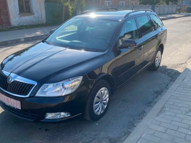 Черный Шкода Октавия, объемом двигателя 1 л и пробегом 188 тыс. км за 5995 $, фото 1 на Automoto.ua