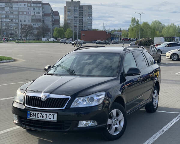 Черный Шкода Октавия, объемом двигателя 1.8 л и пробегом 226 тыс. км за 7400 $, фото 1 на Automoto.ua