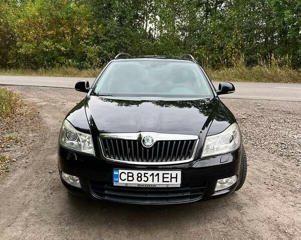 Черный Шкода Октавия, объемом двигателя 1.4 л и пробегом 270 тыс. км за 8000 $, фото 1 на Automoto.ua