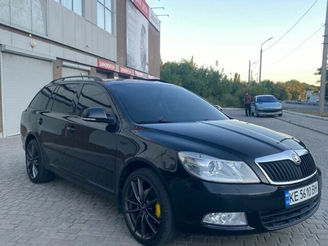 Чорний Шкода Октавія, об'ємом двигуна 1.6 л та пробігом 168 тис. км за 8301 $, фото 1 на Automoto.ua