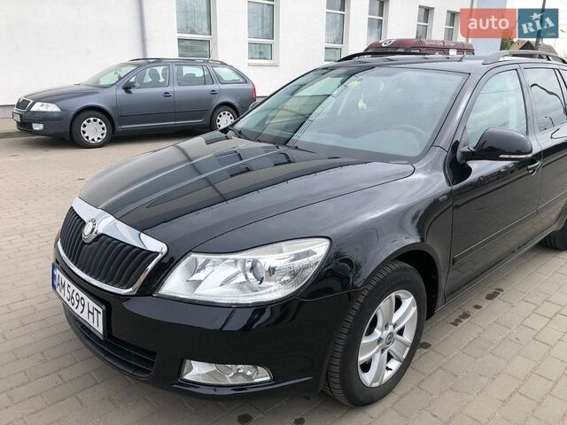 Черный Шкода Октавия, объемом двигателя 1.8 л и пробегом 160 тыс. км за 7300 $, фото 1 на Automoto.ua