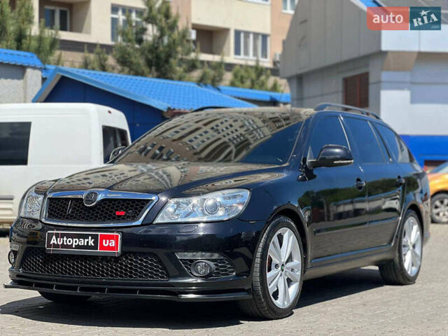 Чорний Шкода Октавія, об'ємом двигуна 2 л та пробігом 219 тис. км за 11290 $, фото 1 на Automoto.ua