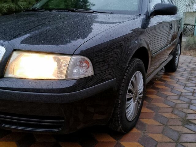 Чорний Шкода Октавія, об'ємом двигуна 1.9 л та пробігом 290 тис. км за 6200 $, фото 1 на Automoto.ua