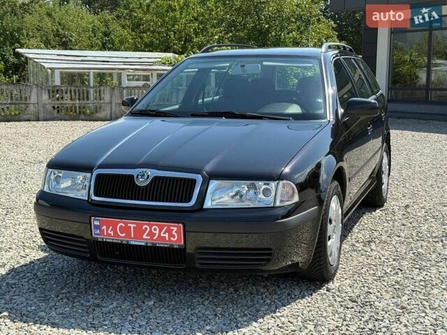 Черный Шкода Октавия, объемом двигателя 1.6 л и пробегом 199 тыс. км за 6199 $, фото 1 на Automoto.ua