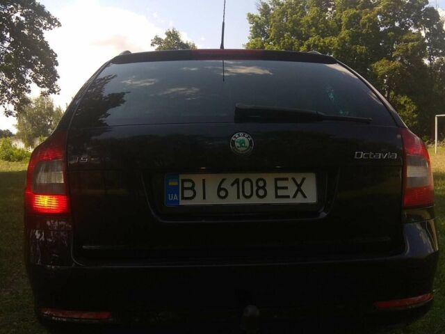 Чорний Шкода Октавія, об'ємом двигуна 1.8 л та пробігом 215 тис. км за 7300 $, фото 1 на Automoto.ua
