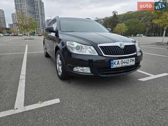 Чорний Шкода Октавія, об'ємом двигуна 1.6 л та пробігом 247 тис. км за 7500 $, фото 1 на Automoto.ua