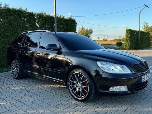 Черный Шкода Октавия, объемом двигателя 1.8 л и пробегом 305 тыс. км за 8200 $, фото 1 на Automoto.ua