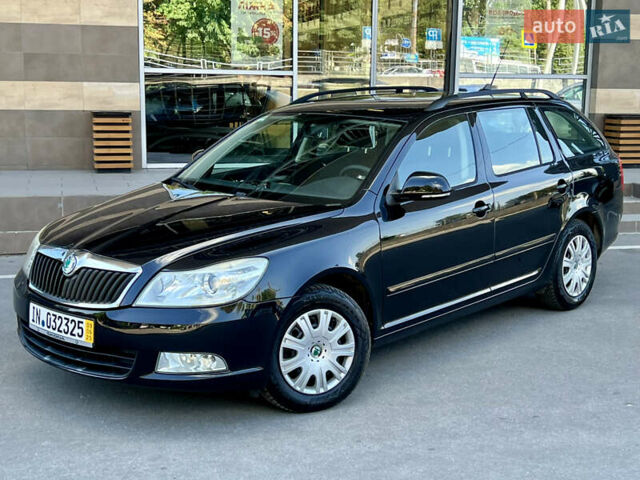 Черный Шкода Октавия, объемом двигателя 1.8 л и пробегом 233 тыс. км за 6900 $, фото 1 на Automoto.ua