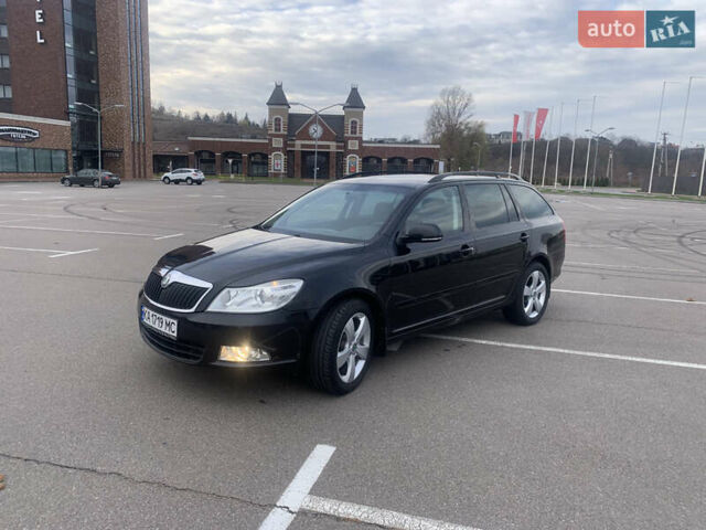 Чорний Шкода Октавія, об'ємом двигуна 1.8 л та пробігом 260 тис. км за 7500 $, фото 1 на Automoto.ua