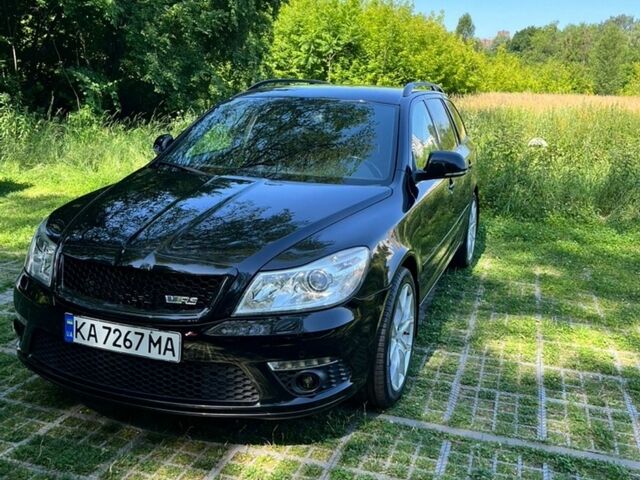Черный Шкода Октавия, объемом двигателя 1.98 л и пробегом 339 тыс. км за 10500 $, фото 1 на Automoto.ua