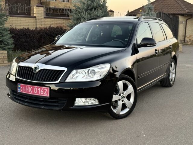 Черный Шкода Октавия, объемом двигателя 1.8 л и пробегом 223 тыс. км за 8700 $, фото 1 на Automoto.ua