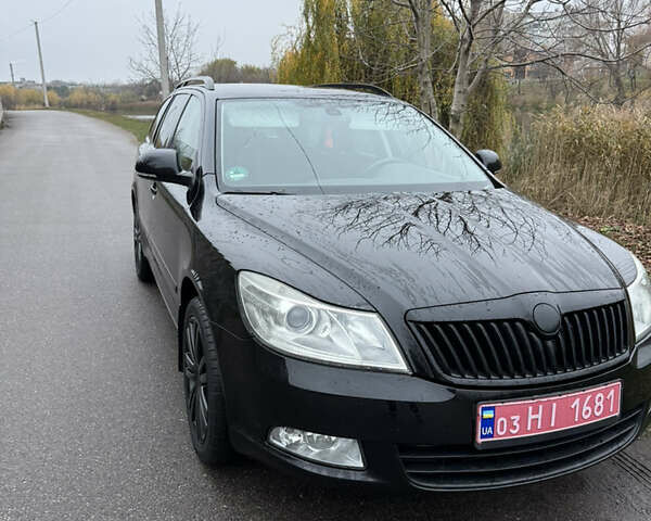 Черный Шкода Октавия, объемом двигателя 1.4 л и пробегом 216 тыс. км за 7000 $, фото 1 на Automoto.ua