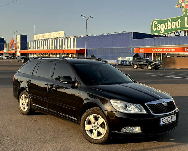 Чорний Шкода Октавія, об'ємом двигуна 1.8 л та пробігом 236 тис. км за 7650 $, фото 1 на Automoto.ua