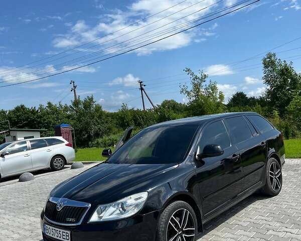Черный Шкода Октавия, объемом двигателя 1.8 л и пробегом 151 тыс. км за 9400 $, фото 1 на Automoto.ua