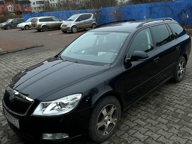 Чорний Шкода Октавія, об'ємом двигуна 1.4 л та пробігом 172 тис. км за 8300 $, фото 1 на Automoto.ua