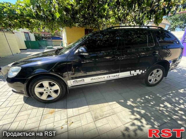 Черный Шкода Октавия, объемом двигателя 1.8 л и пробегом 18300 тыс. км за 8000 $, фото 1 на Automoto.ua