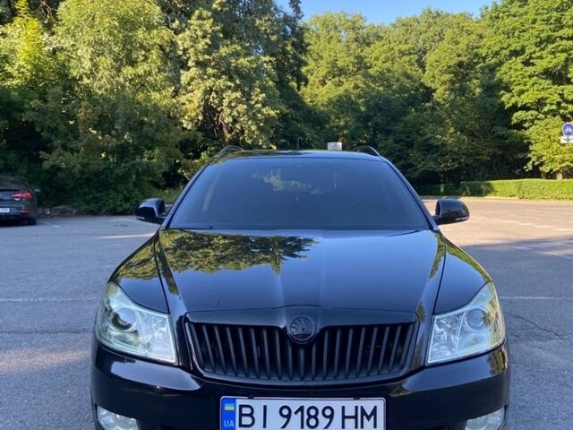 Чорний Шкода Октавія, об'ємом двигуна 1.8 л та пробігом 252 тис. км за 7700 $, фото 1 на Automoto.ua